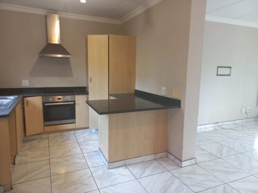 3 Bedroom Property for Sale in Willowbrook Gauteng