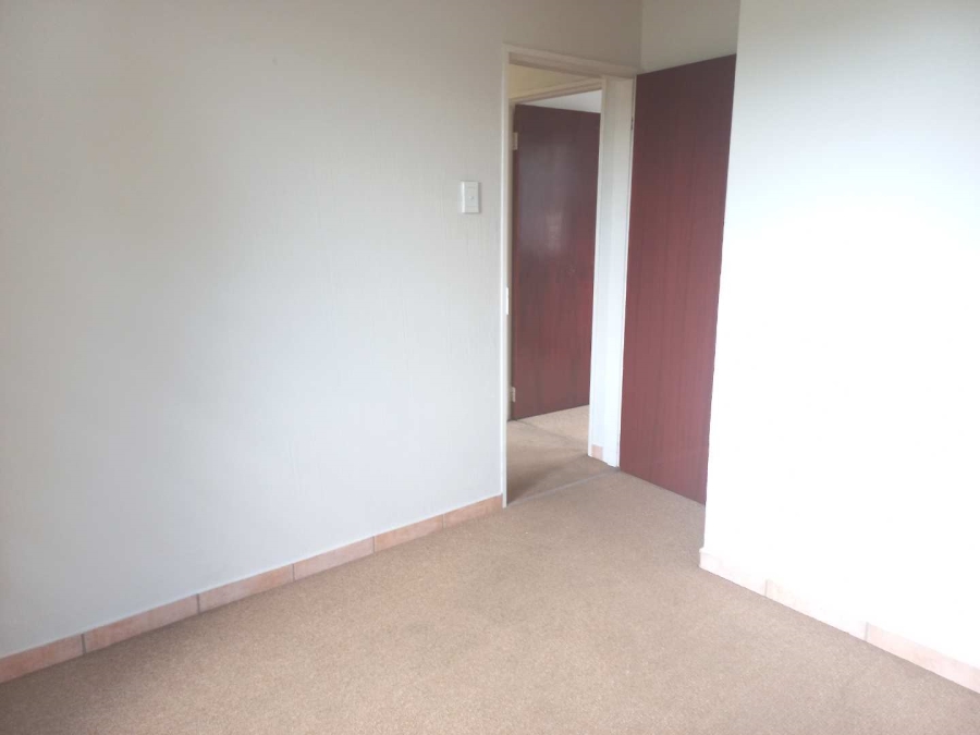 3 Bedroom Property for Sale in Willowbrook Gauteng