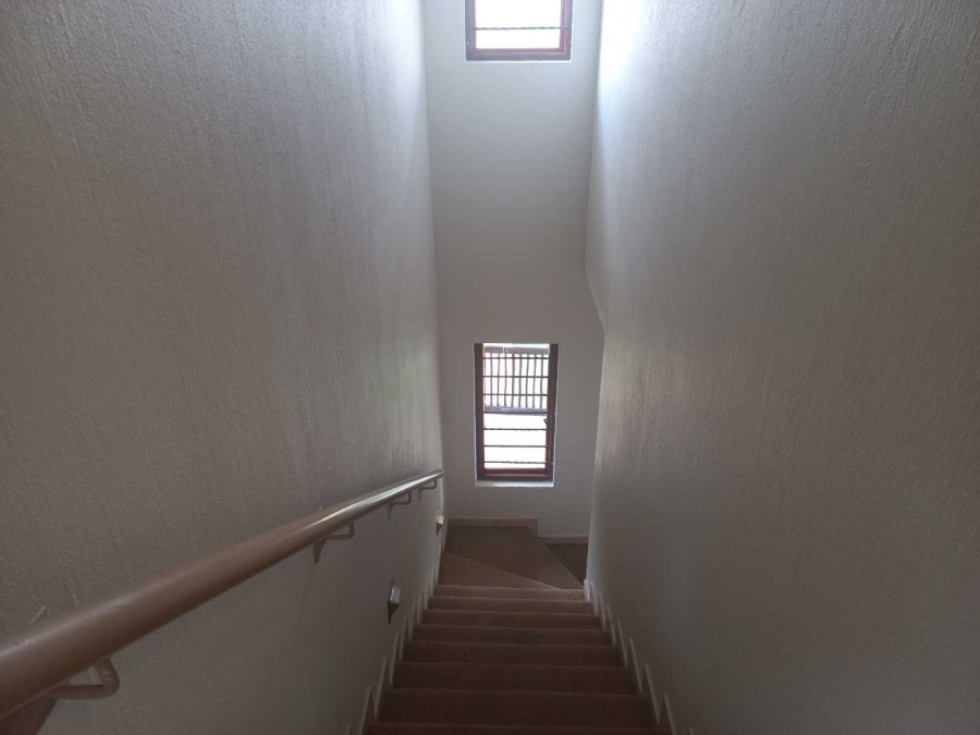 3 Bedroom Property for Sale in Willowbrook Gauteng
