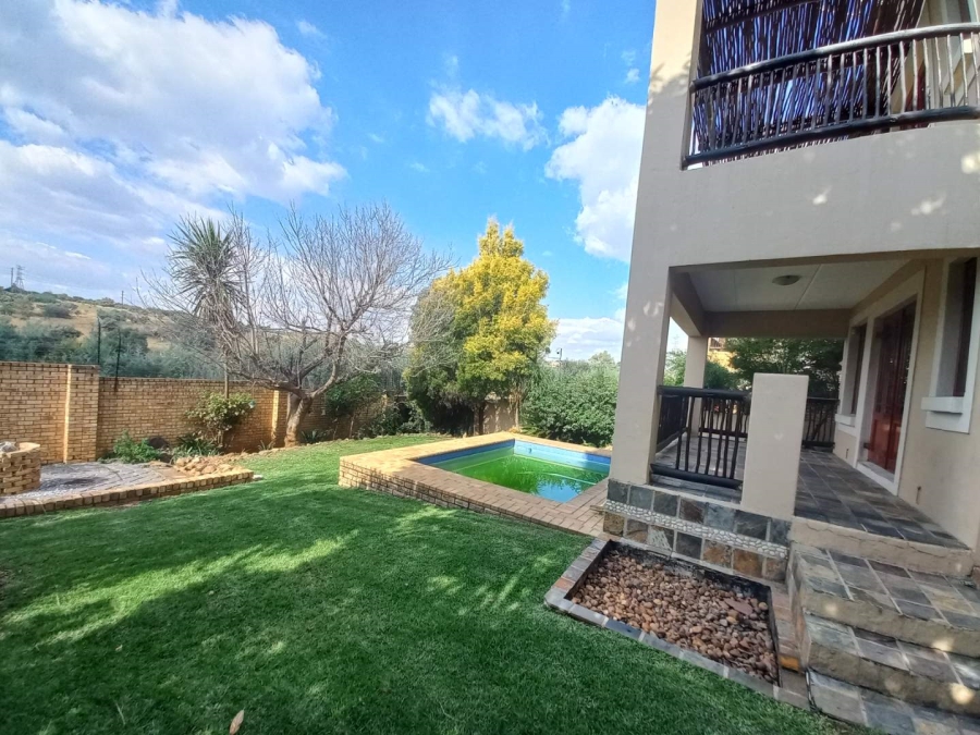 3 Bedroom Property for Sale in Willowbrook Gauteng