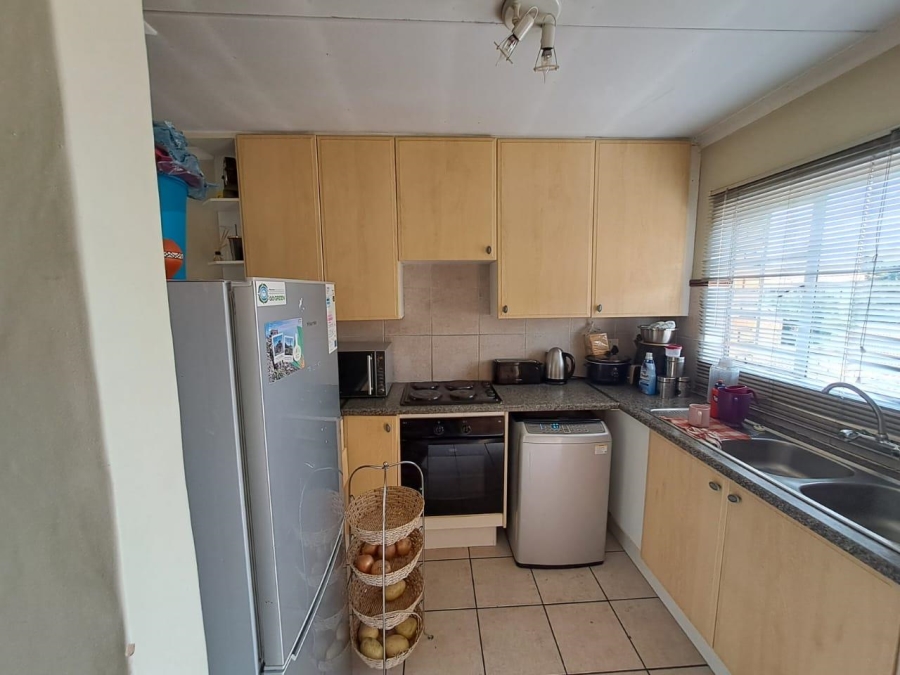 2 Bedroom Property for Sale in Eco Park Gauteng