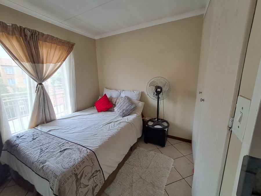 2 Bedroom Property for Sale in Eco Park Gauteng