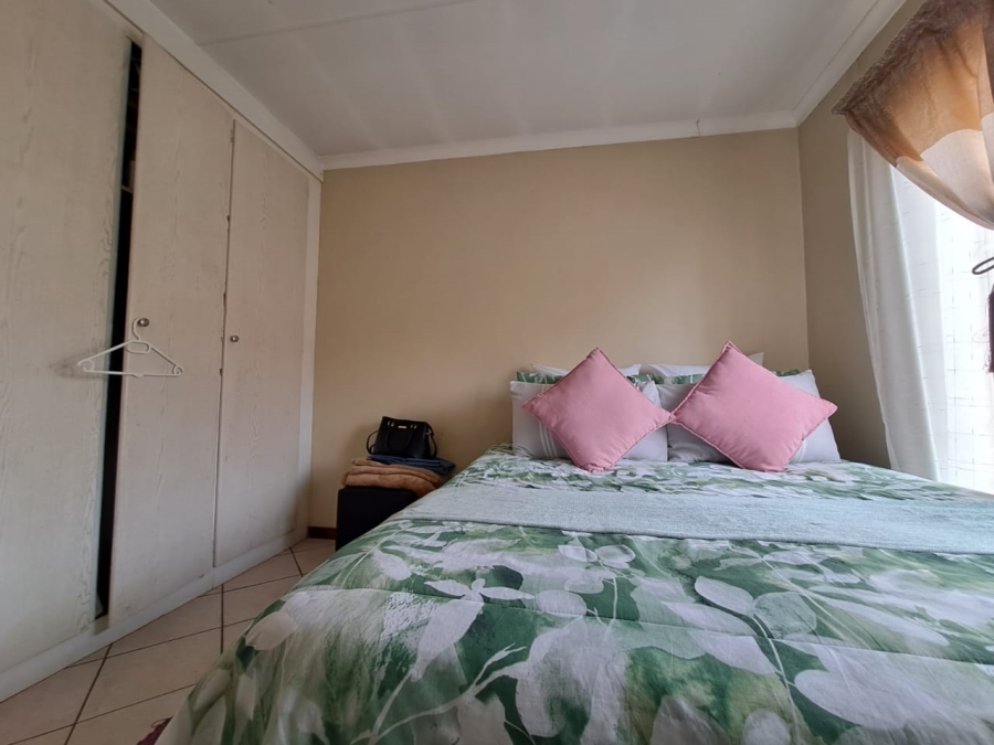 2 Bedroom Property for Sale in Eco Park Gauteng
