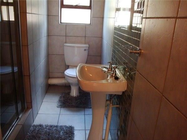 To Let 3 Bedroom Property for Rent in Morningside Gauteng
