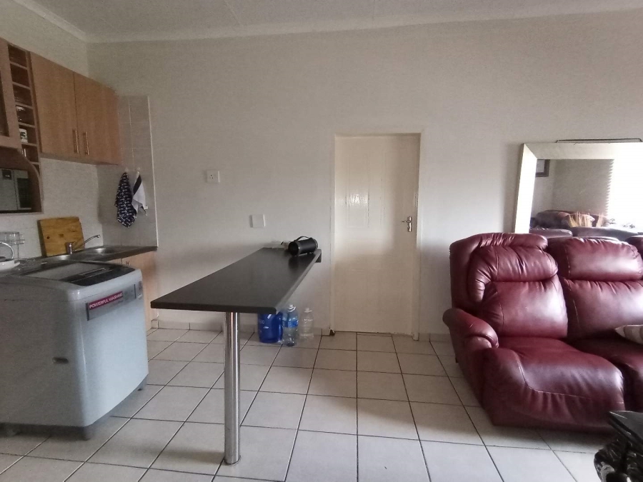 1 Bedroom Property for Sale in Norkem Park Gauteng