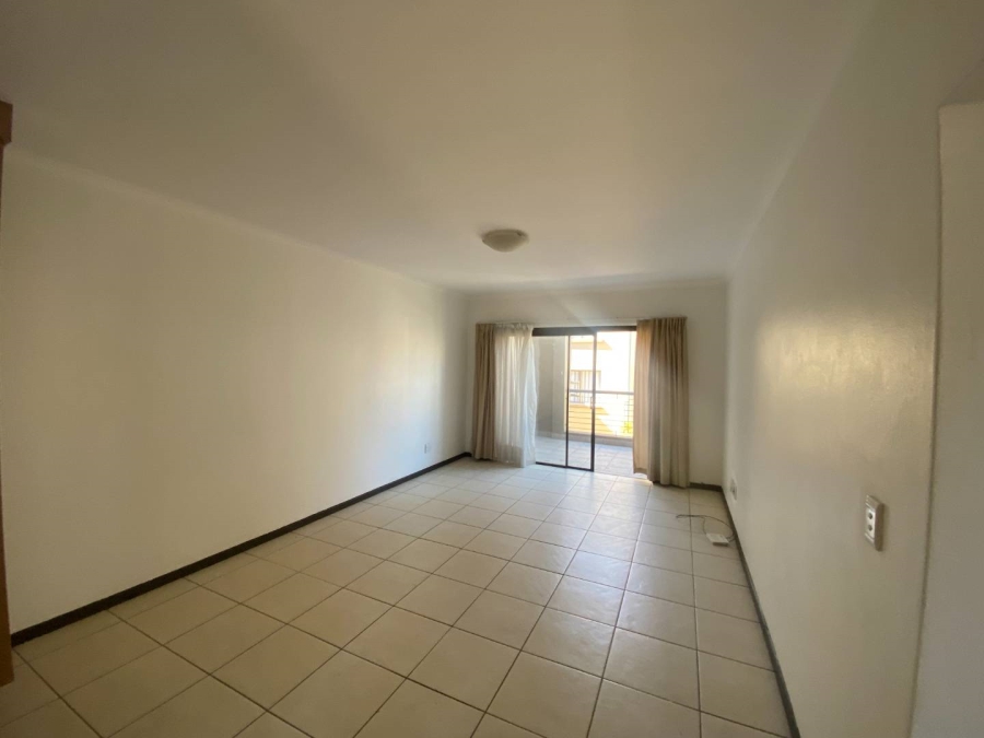 2 Bedroom Property for Sale in Ruimsig A H Gauteng