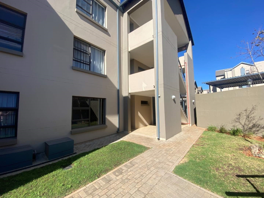 2 Bedroom Property for Sale in Ruimsig A H Gauteng