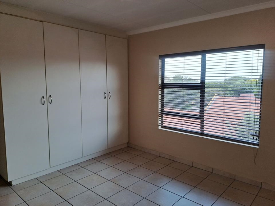 2 Bedroom Property for Sale in New Redruth Gauteng