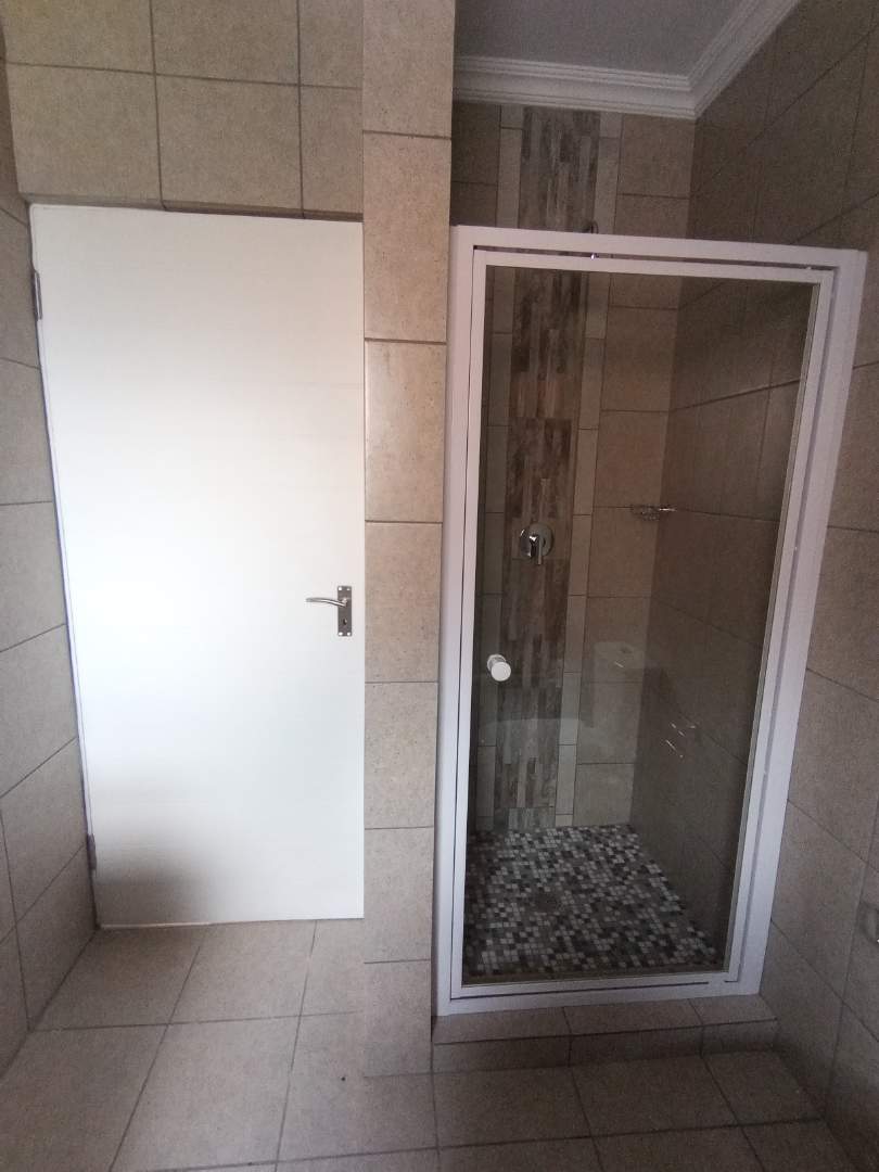 2 Bedroom Property for Sale in Terenure Gauteng