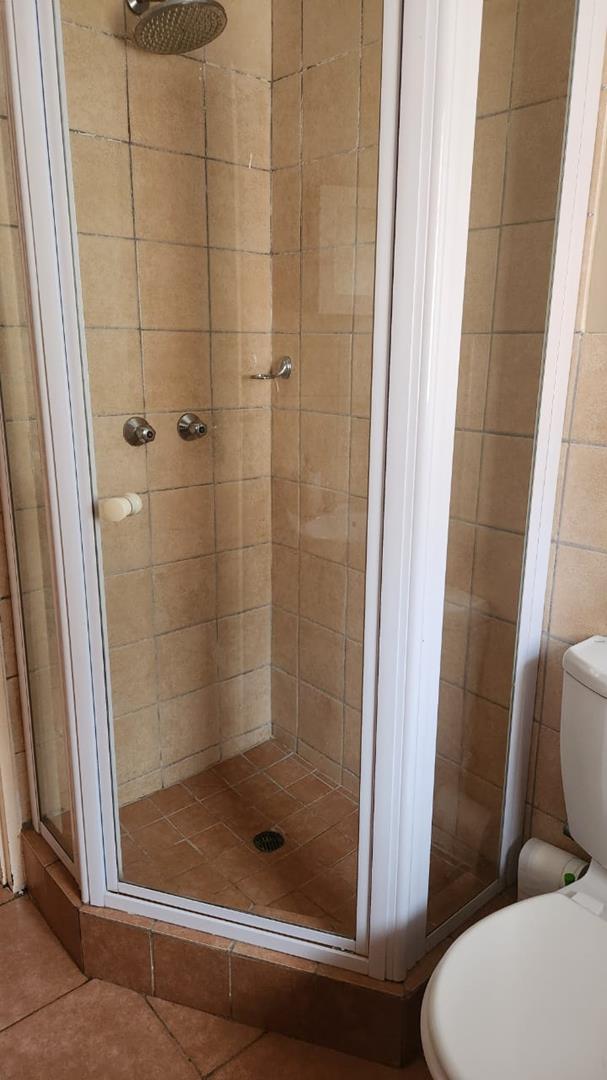 2 Bedroom Property for Sale in Theresa Park Gauteng