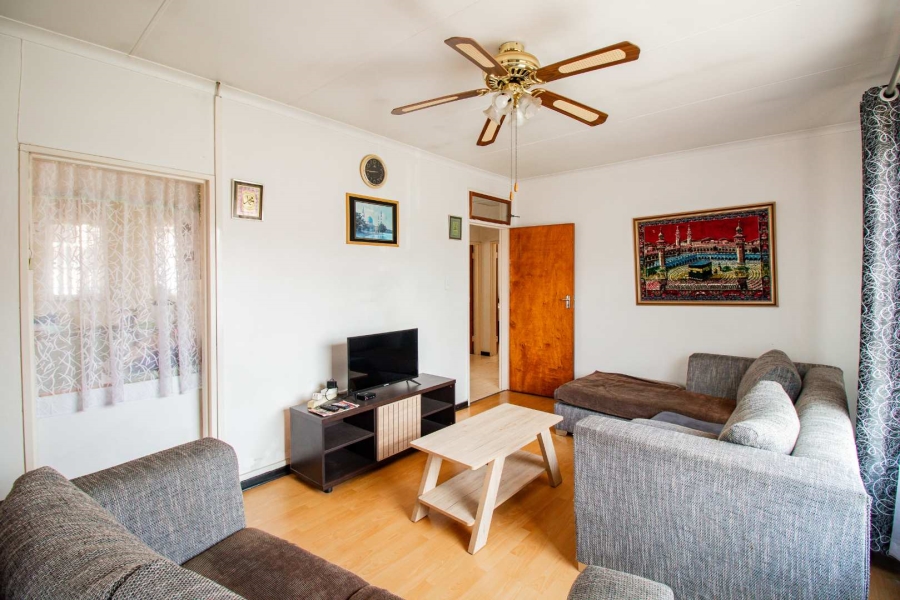 3 Bedroom Property for Sale in Bakerton Gauteng