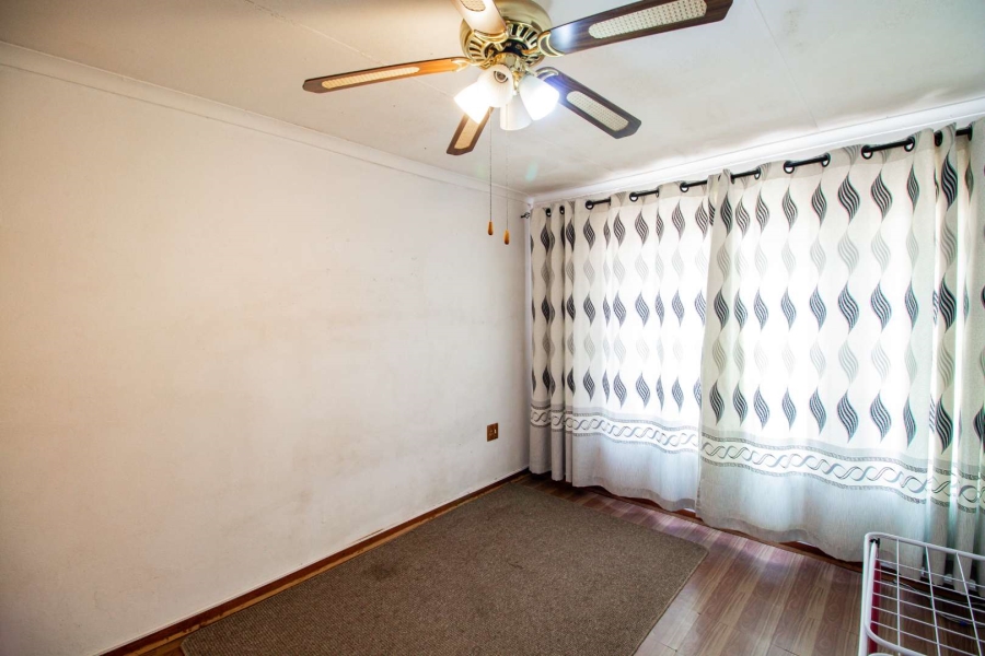 3 Bedroom Property for Sale in Bakerton Gauteng