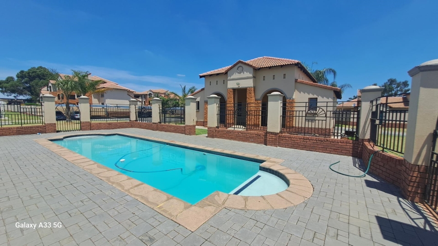 3 Bedroom Property for Sale in Carlswald North Gauteng