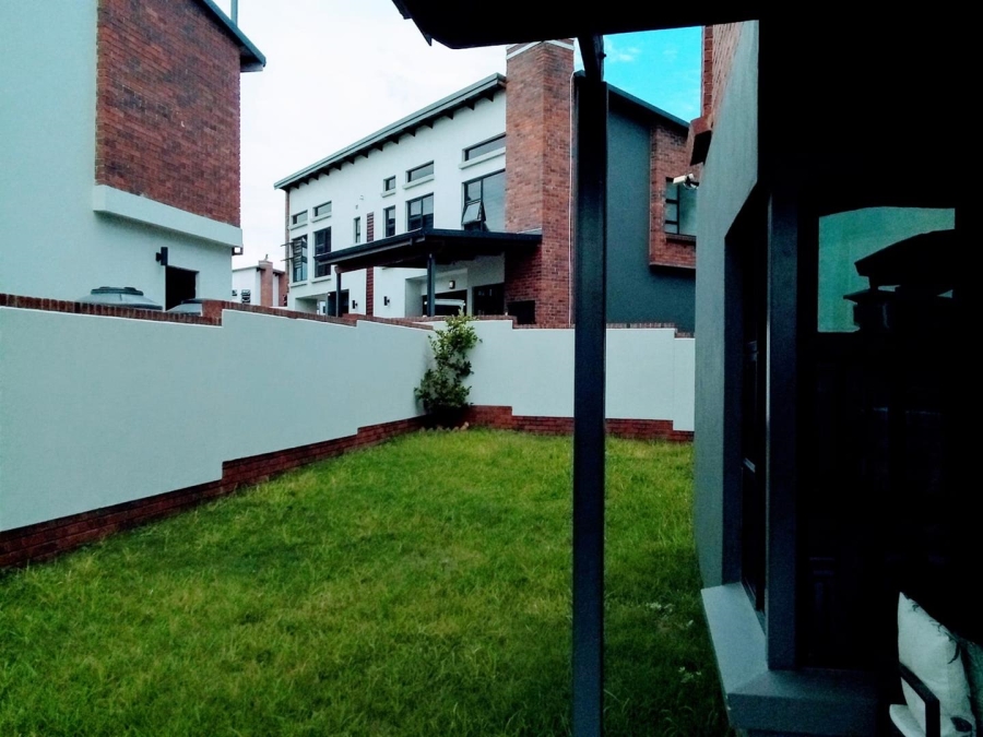 3 Bedroom Property for Sale in Fourways Gauteng