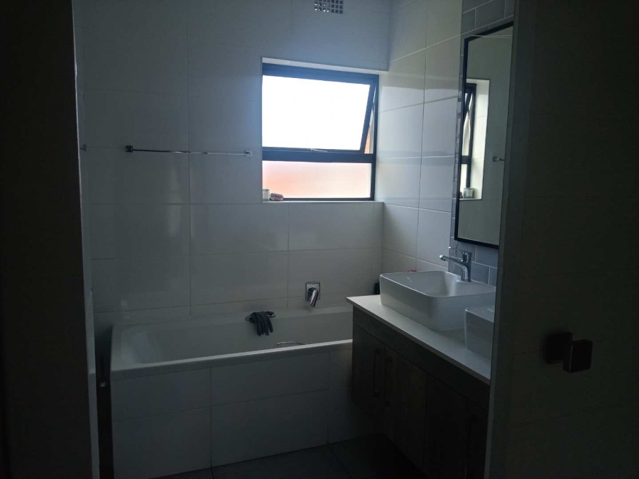 3 Bedroom Property for Sale in Fourways Gauteng