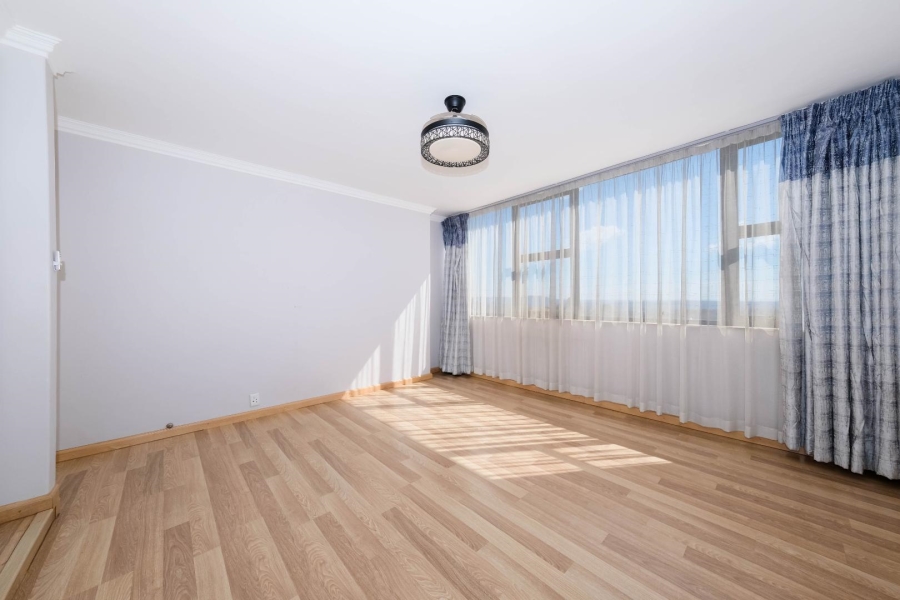 To Let 3 Bedroom Property for Rent in Killarney Gauteng