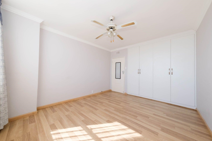 To Let 3 Bedroom Property for Rent in Killarney Gauteng