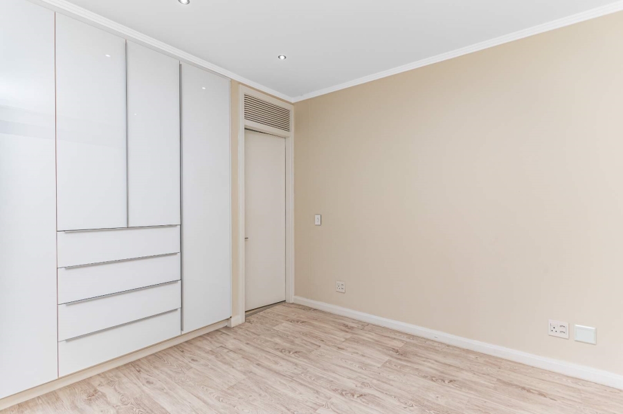 2 Bedroom Property for Sale in Morningside Gauteng