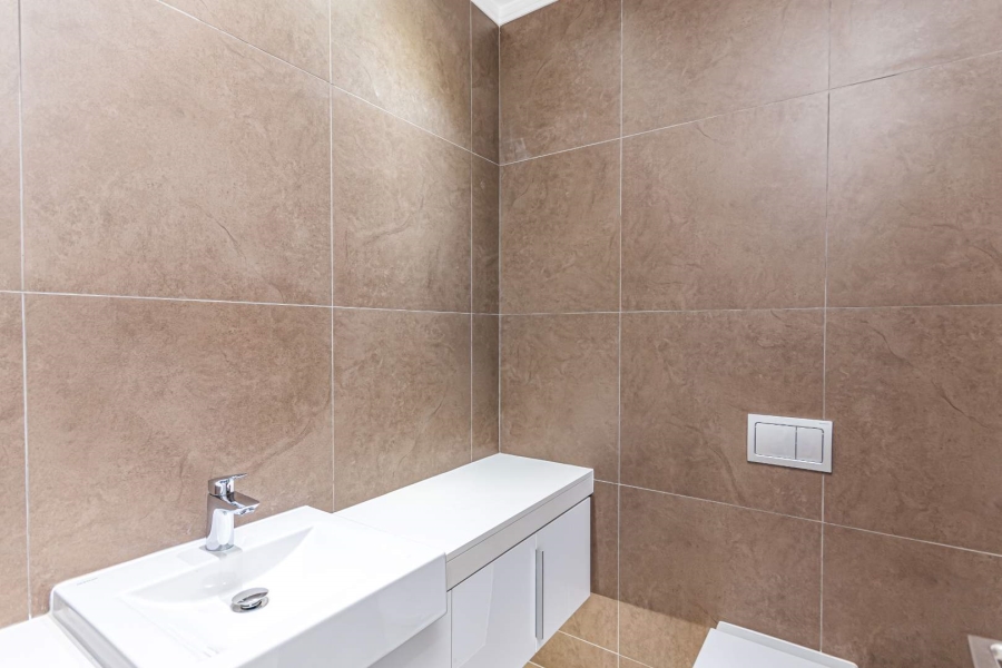 2 Bedroom Property for Sale in Morningside Gauteng