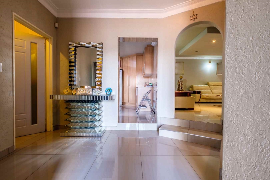3 Bedroom Property for Sale in Mondeor Gauteng