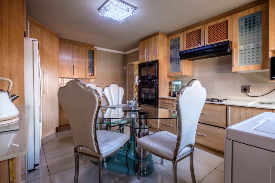3 Bedroom Property for Sale in Mondeor Gauteng