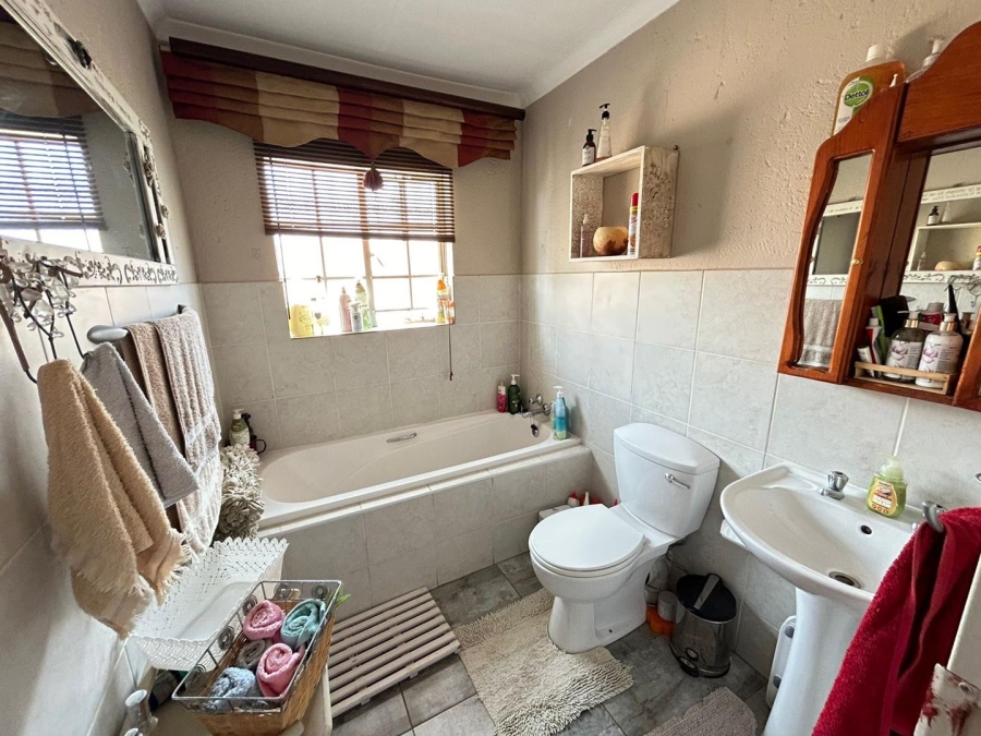 3 Bedroom Property for Sale in Pomona Gauteng