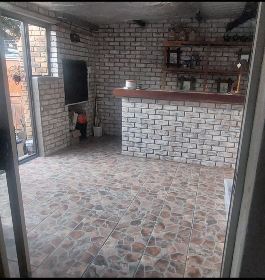 3 Bedroom Property for Sale in Pomona Gauteng