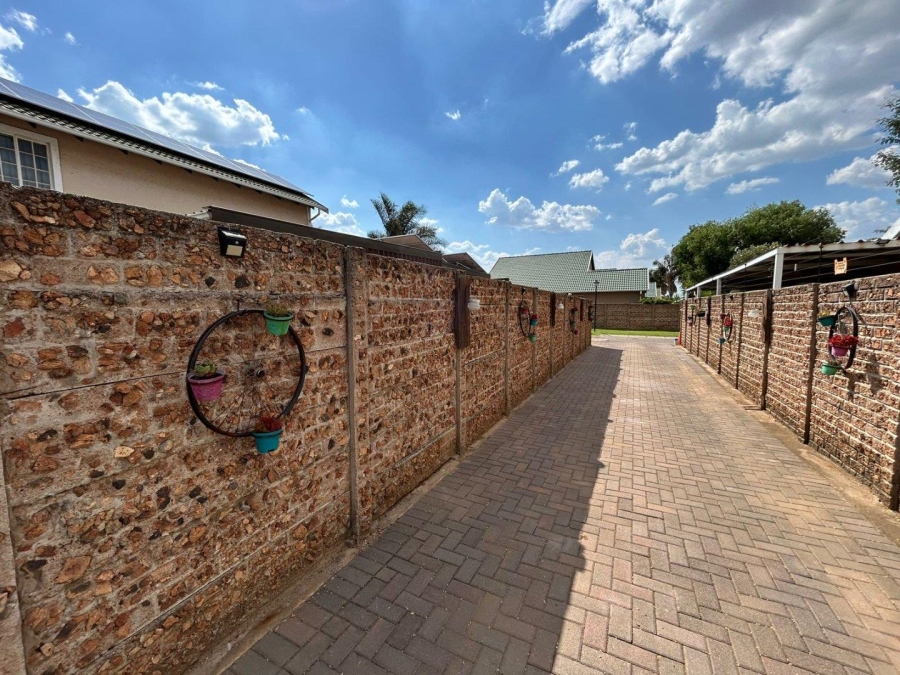 3 Bedroom Property for Sale in Pomona Gauteng