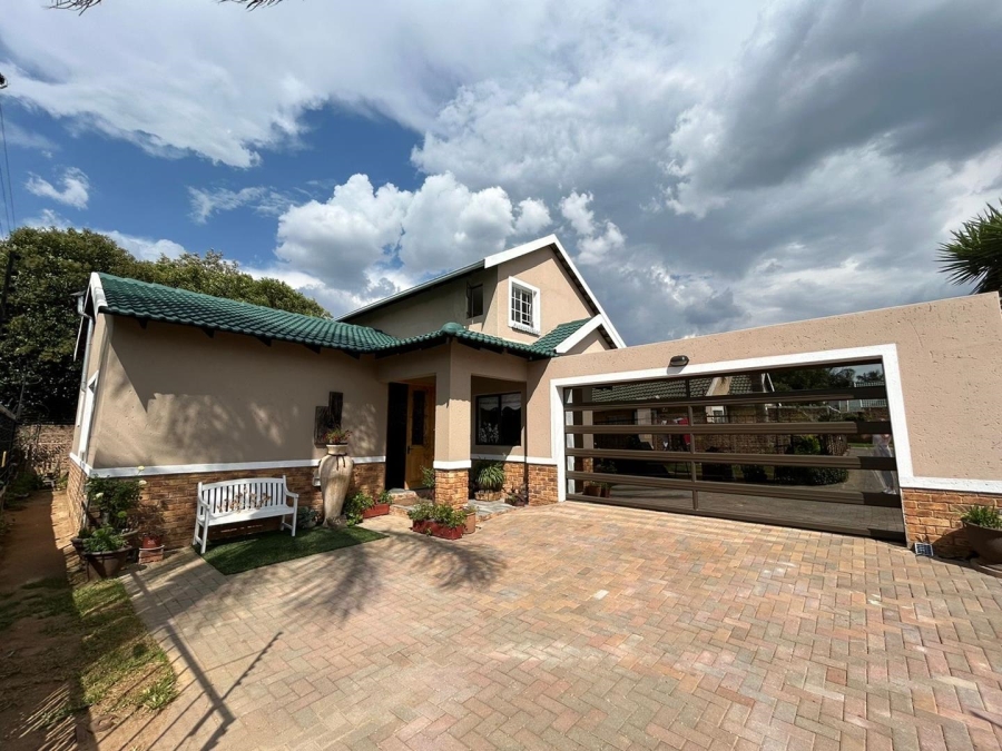 3 Bedroom Property for Sale in Pomona Gauteng