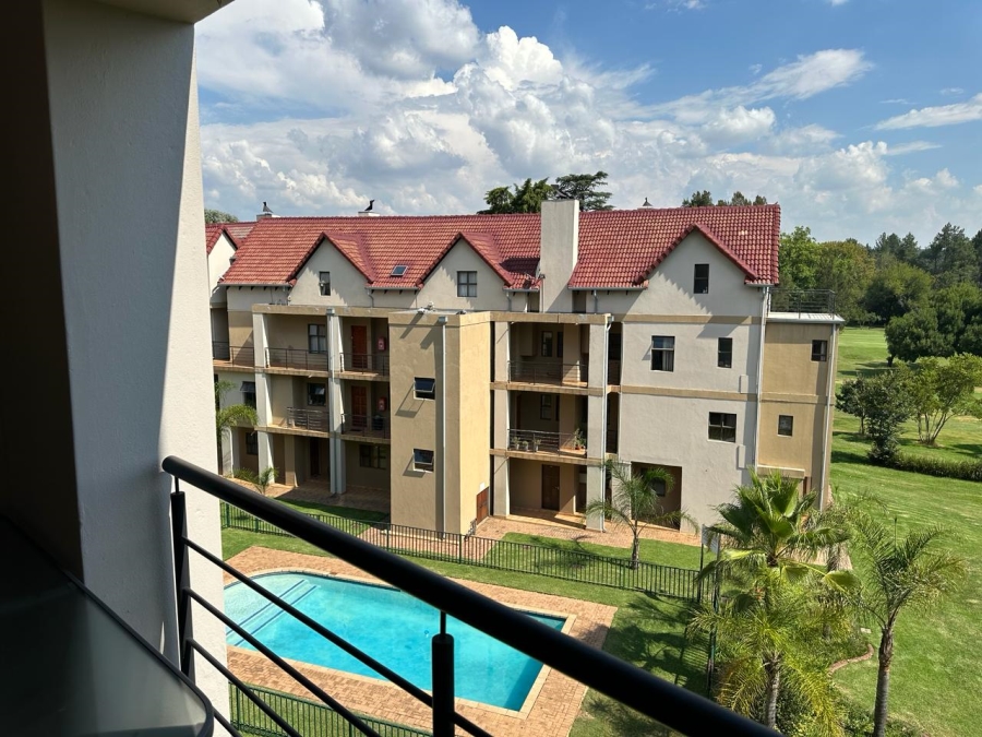 2 Bedroom Property for Sale in Zwartkop Golf Estate Gauteng