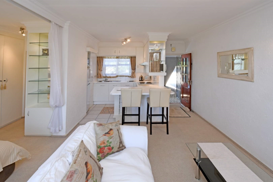 To Let 1 Bedroom Property for Rent in Morningside Gauteng