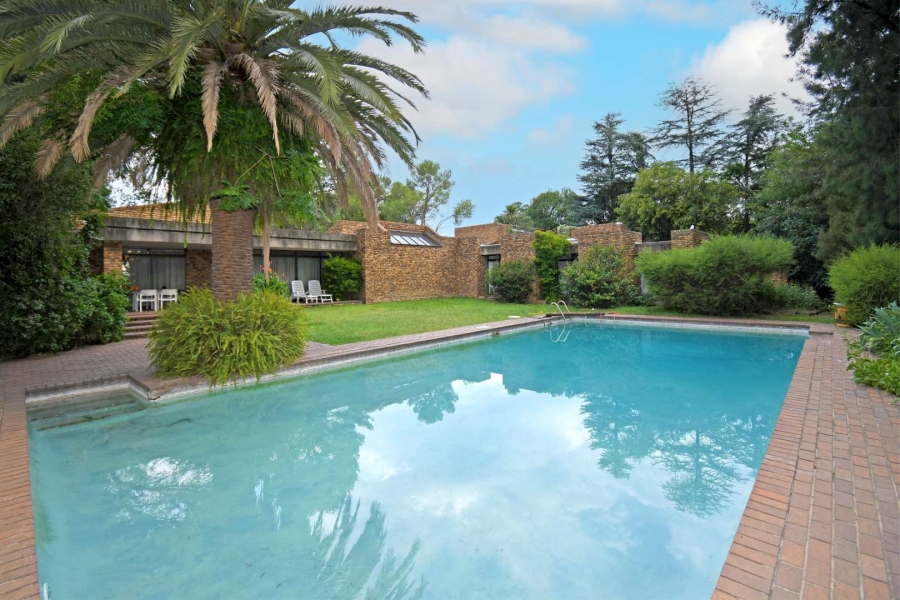 Commercial Property for Sale in Glen Austin Gauteng