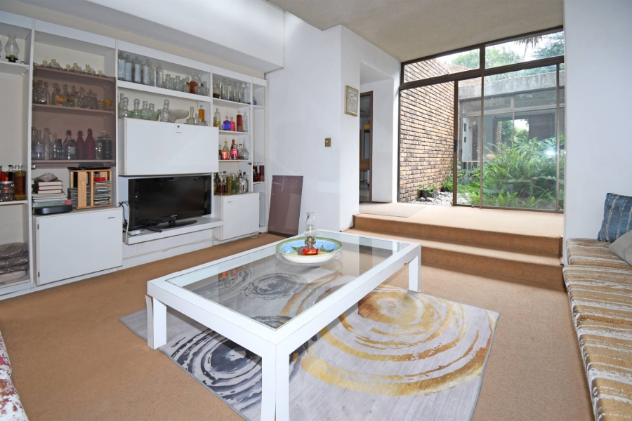 Commercial Property for Sale in Glen Austin Gauteng