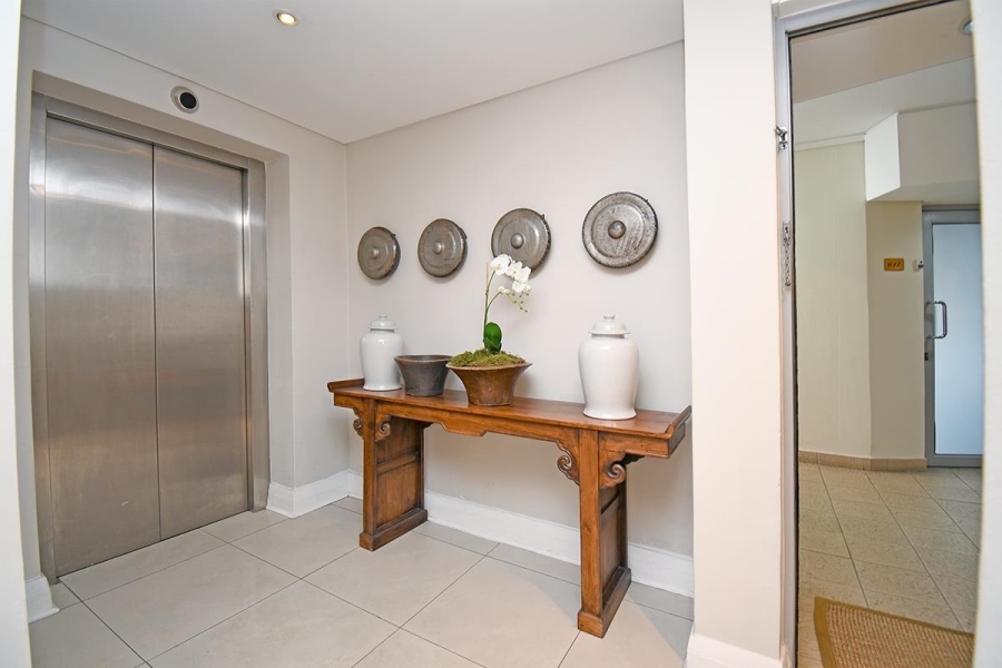 2 Bedroom Property for Sale in Sandton Central Gauteng