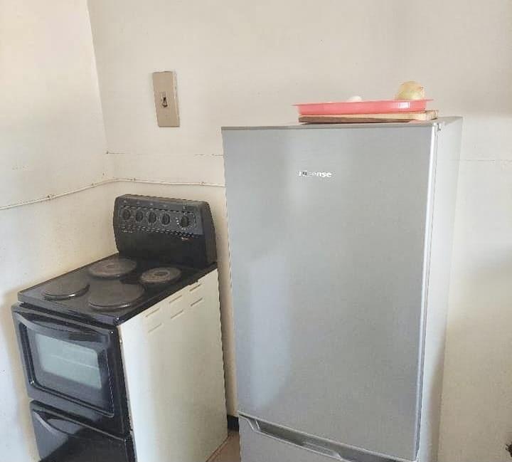 1 Bedroom Property for Sale in Peacehaven Gauteng