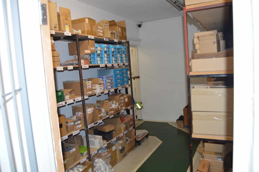 Commercial Property for Sale in New Redruth Gauteng