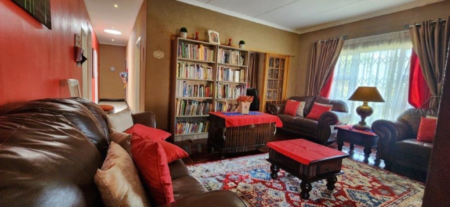 4 Bedroom Property for Sale in New Redruth Gauteng