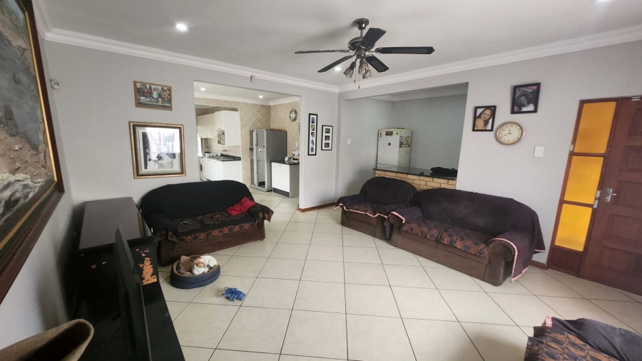 4 Bedroom Property for Sale in South Hills Gauteng