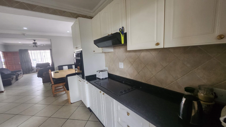 4 Bedroom Property for Sale in South Hills Gauteng