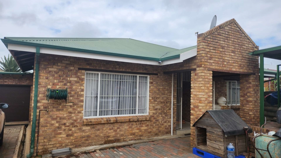4 Bedroom Property for Sale in South Hills Gauteng