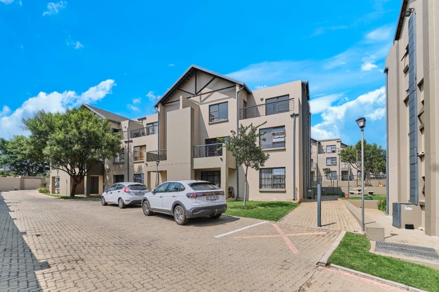 2 Bedroom Property for Sale in Ruimsig Gauteng