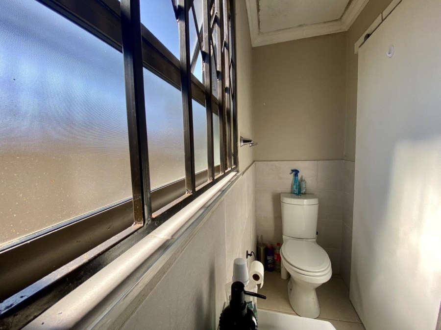 To Let 1 Bedroom Property for Rent in Goudrand Gauteng
