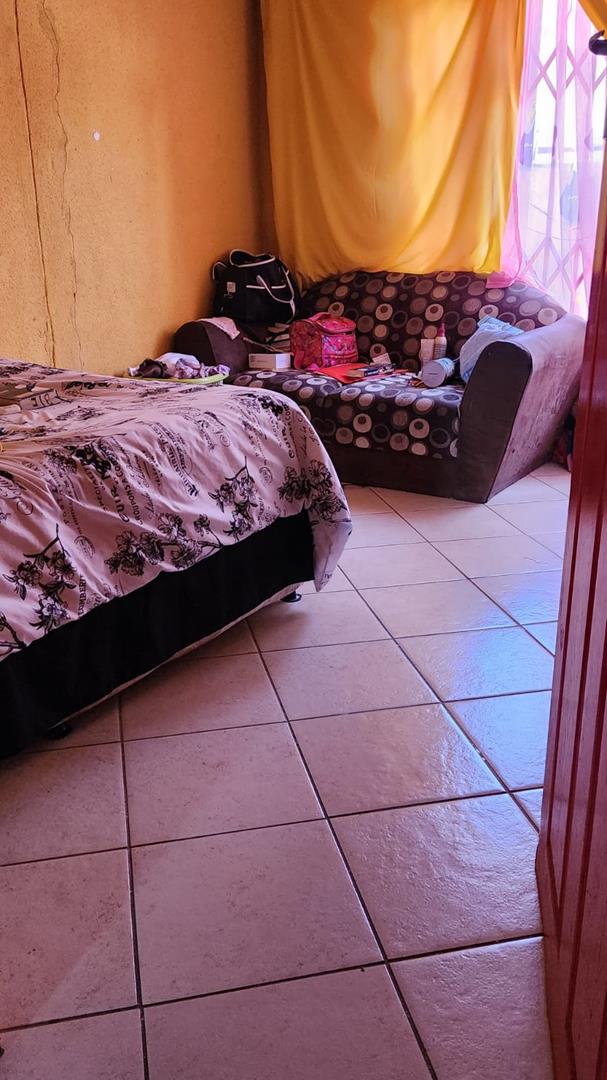 3 Bedroom Property for Sale in Rosslyn Gauteng
