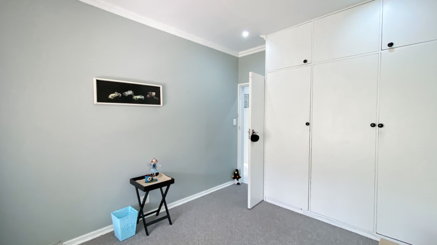 3 Bedroom Property for Sale in Linmeyer Gauteng