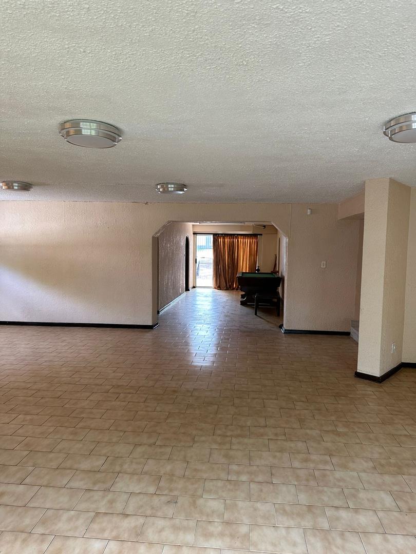 To Let 4 Bedroom Property for Rent in Wendywood Gauteng