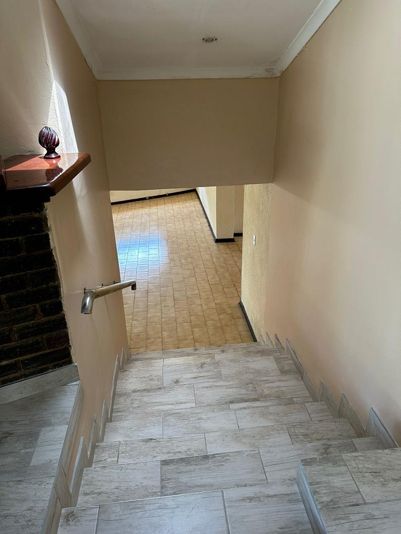 To Let 4 Bedroom Property for Rent in Wendywood Gauteng