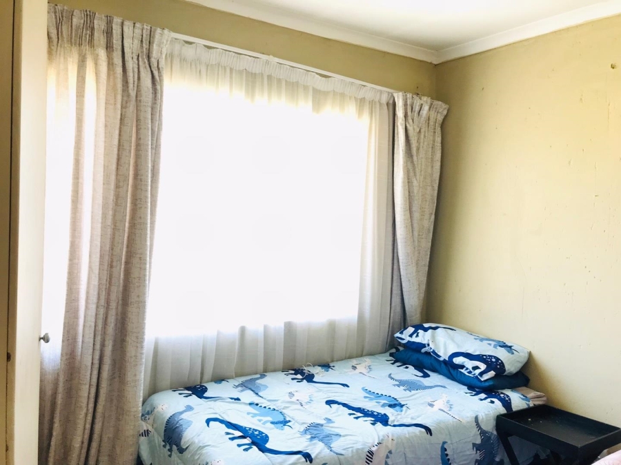2 Bedroom Property for Sale in Klippoortje Gauteng