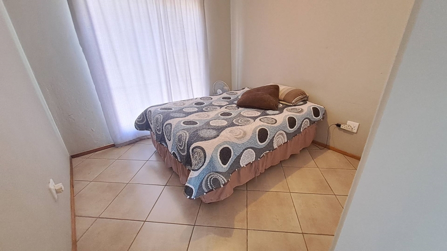 2 Bedroom Property for Sale in Albertsdal Gauteng