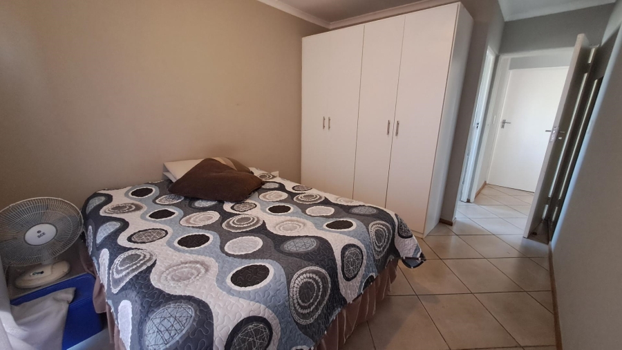 2 Bedroom Property for Sale in Albertsdal Gauteng
