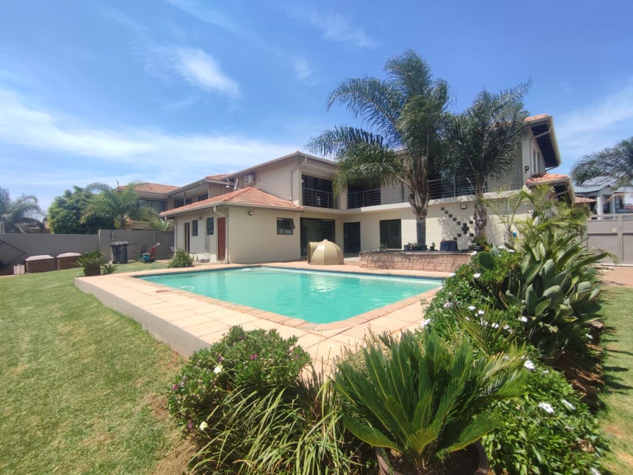4 Bedroom Property for Sale in Rua Vista Gauteng